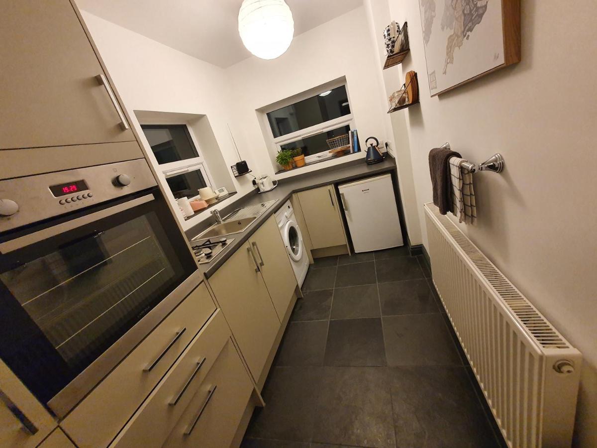 Cosy Cottage In Heart Of Llangollen Exterior foto